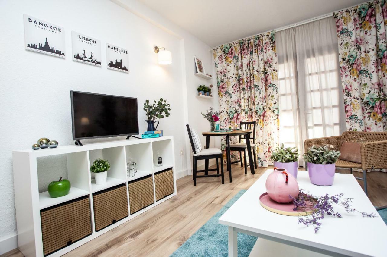 Spectacular Renovated Apartment, 5 Min To Camison Beach, With Aircon Арона Экстерьер фото
